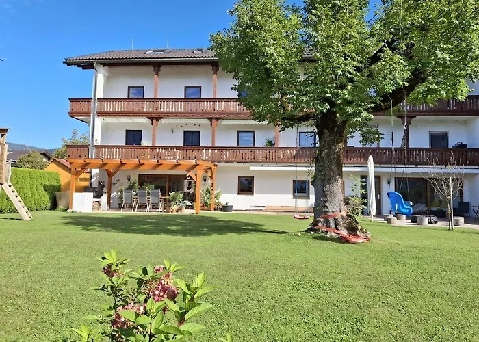 Haus Schoenblick Апартаменты