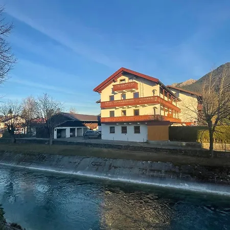 Haus Schoenblick 1