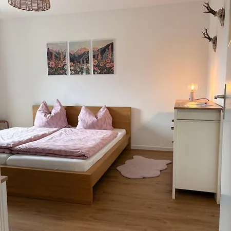 Haus Schönblick Ferienwohnung 1 Apartment Krün